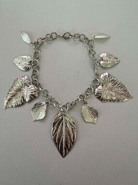Vintage silver leaves charm bracelet.